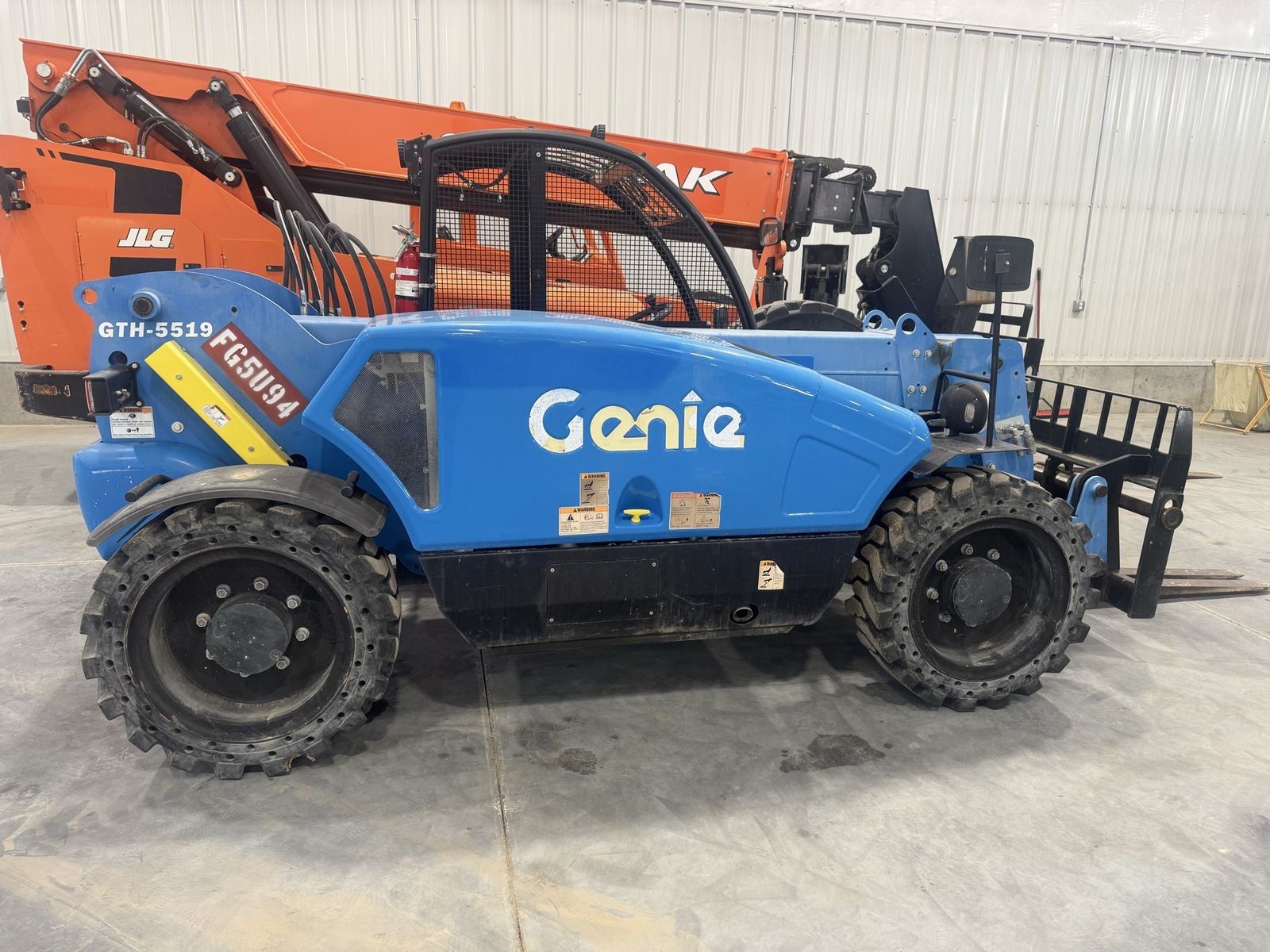 2019 genie mini telehandler forklift 5519