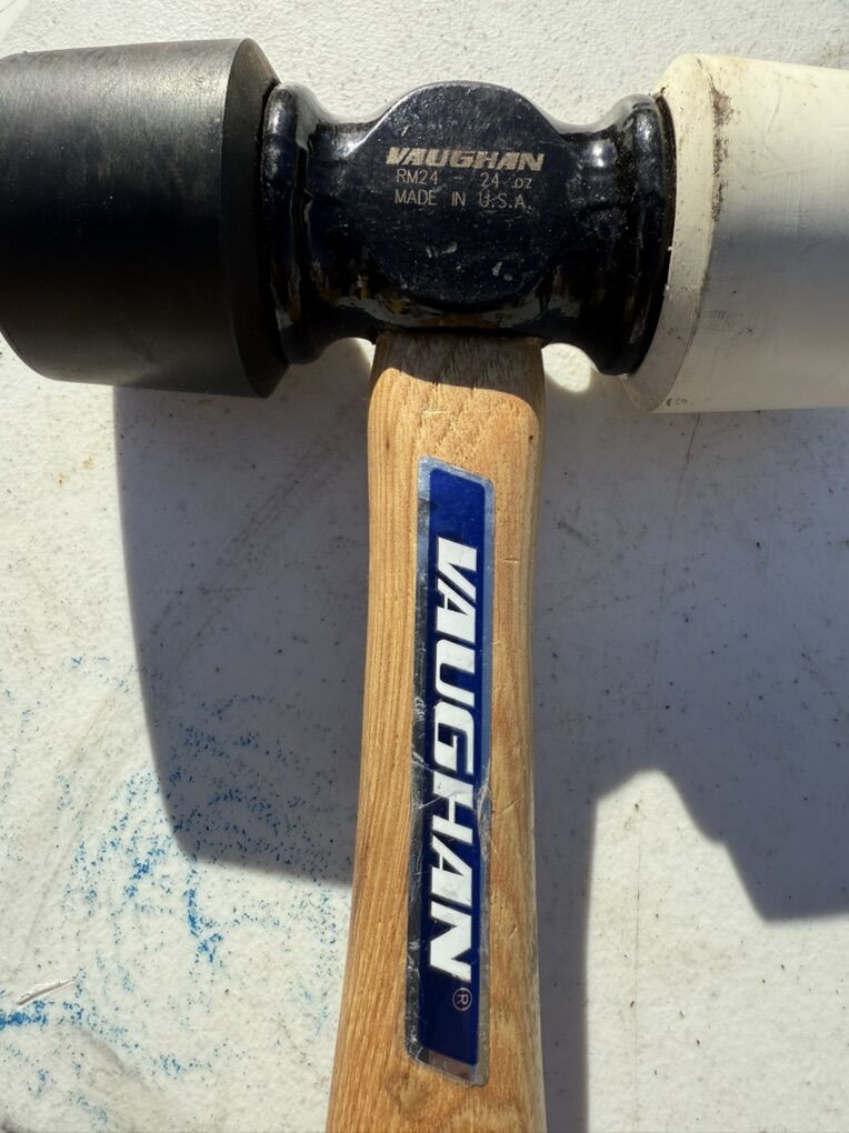 Vaughan 24 Oz. Rubber Mallet