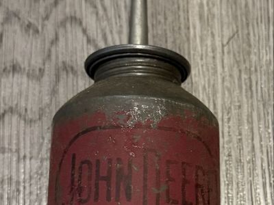 1940’s John Deere Red Label Thumb-Pop Oiler