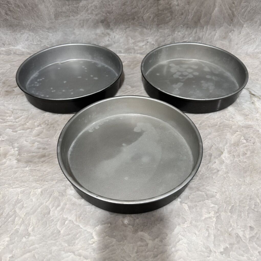 Heavy Gauge Classic Non Stick Cake Pans