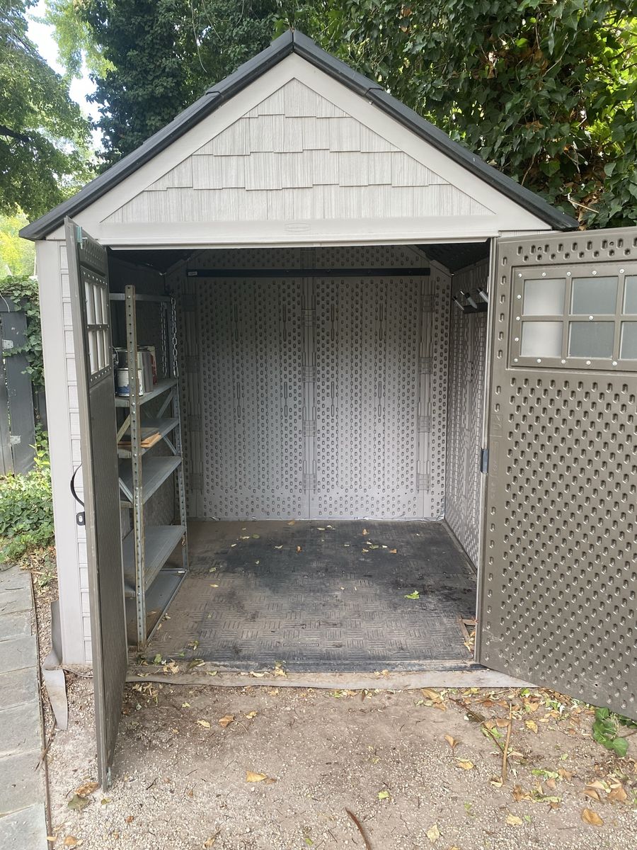 Main image 3