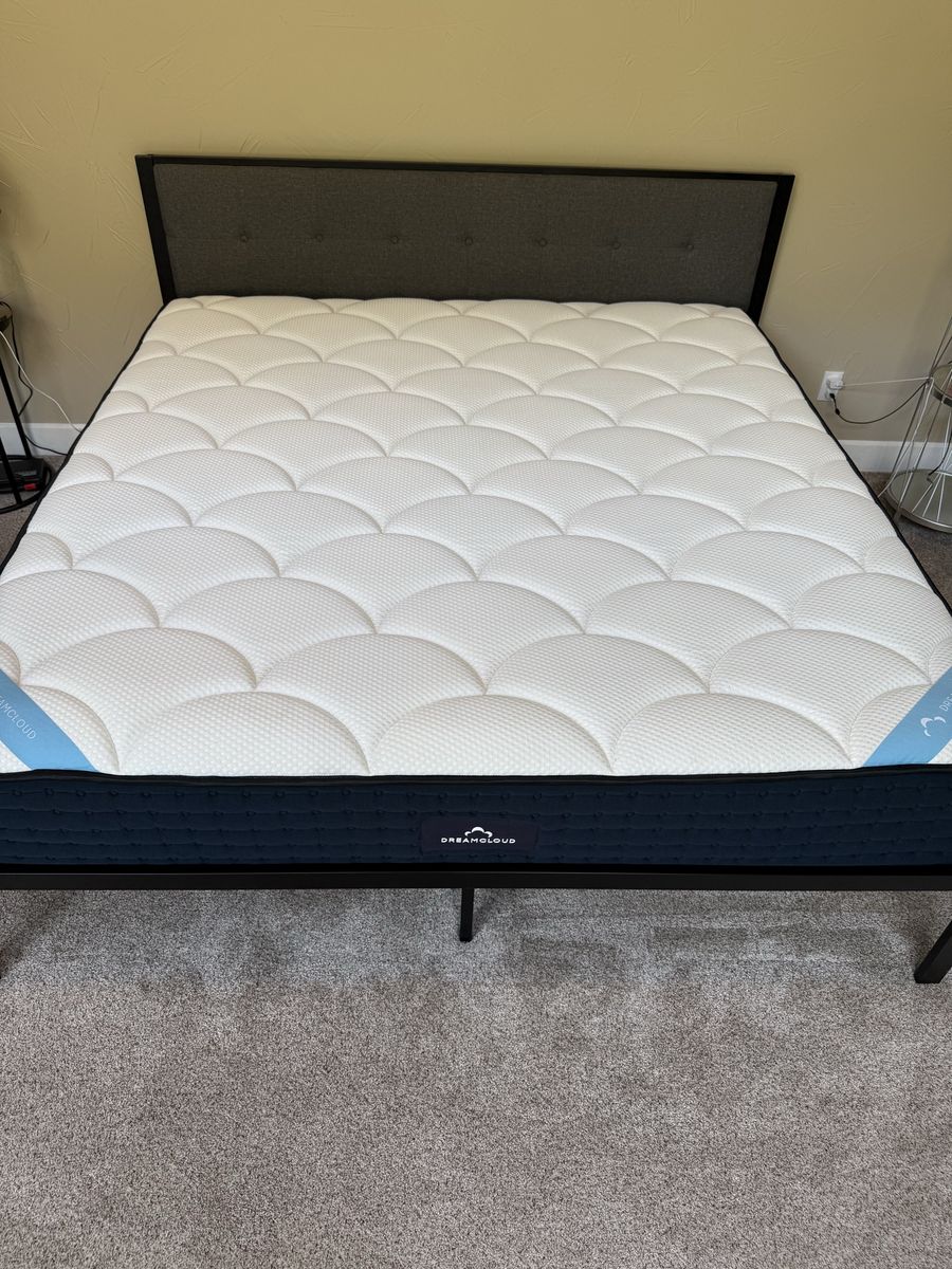 DreamCloud Luxury Hybrid Mattress King