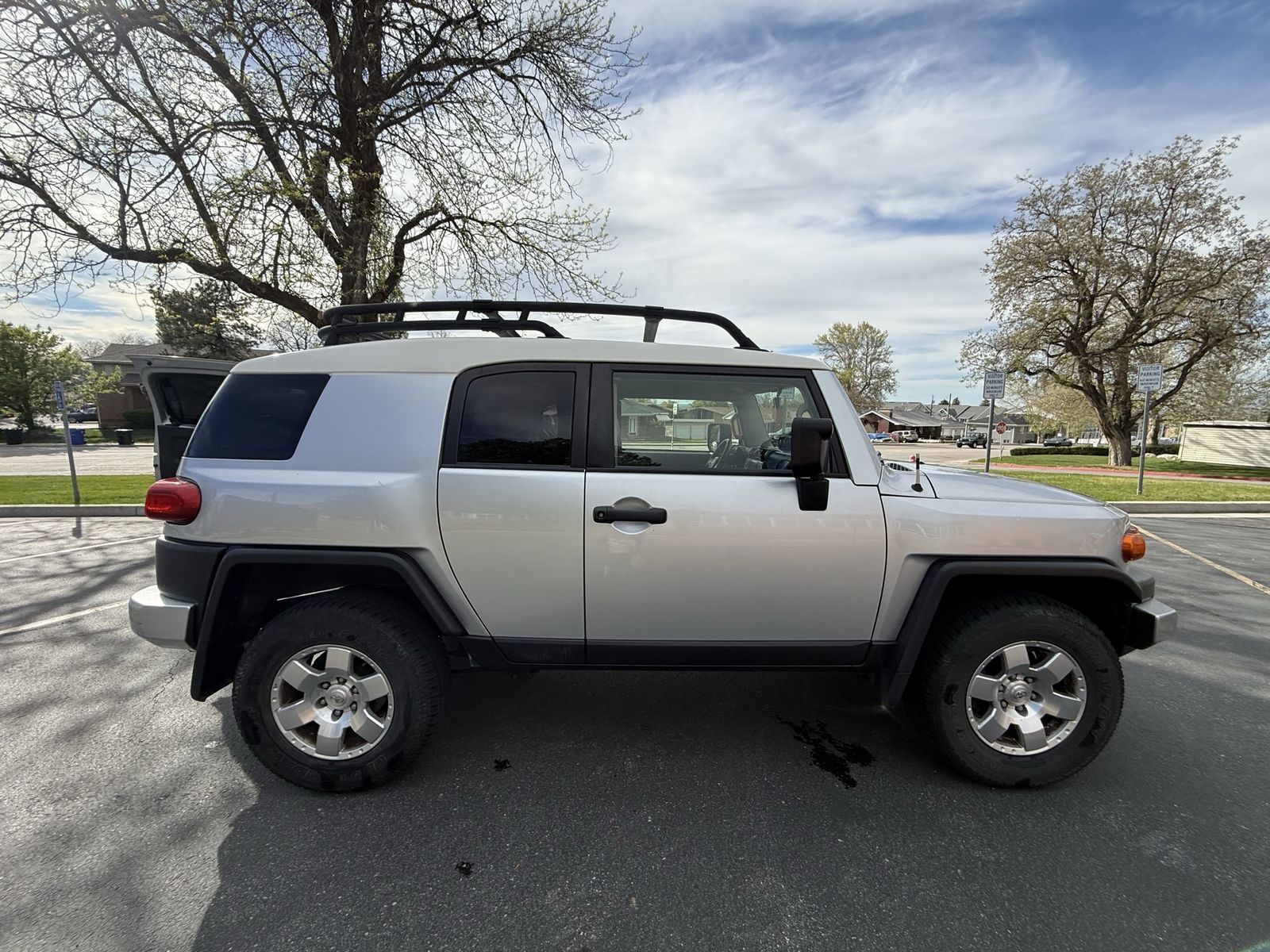 2007 TOYOTA FJ CRUISER Base