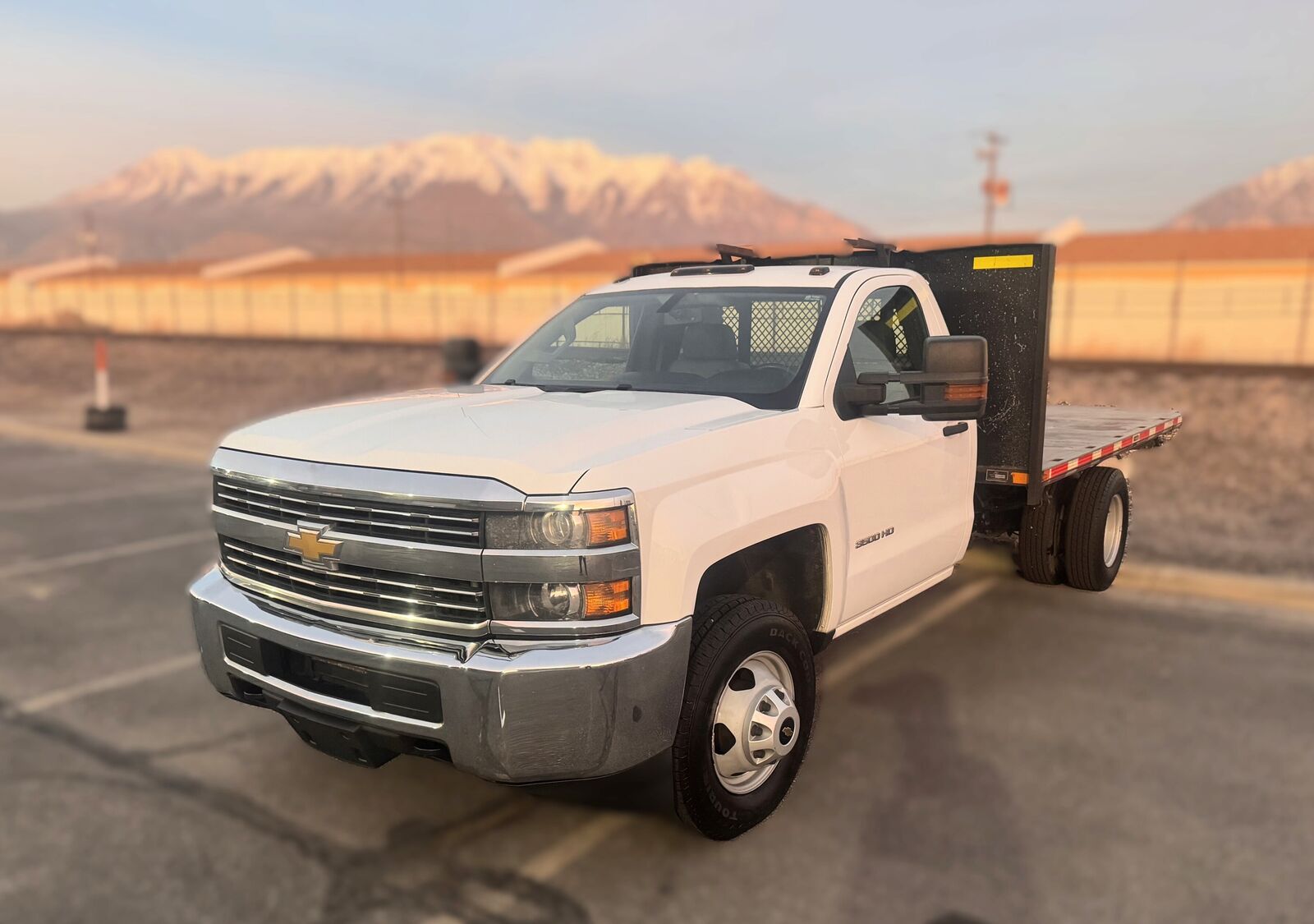 2015 Chevrolet Silverado 3500HD CC Work Truck