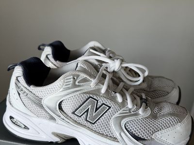 New Balance 530