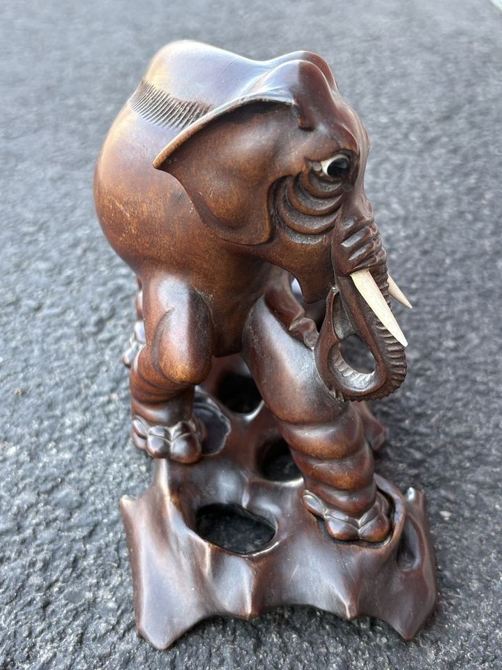 Main image 3