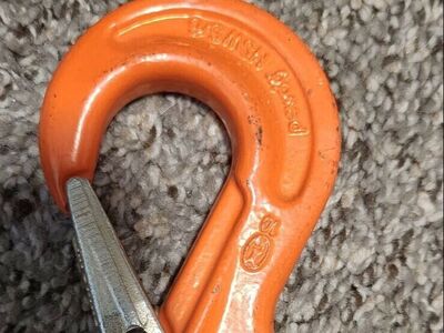 NEW PEWAG (HSW5/6) EYE SLING HOOK GRADE 100 ALLOY STEEL, POWDER COATED