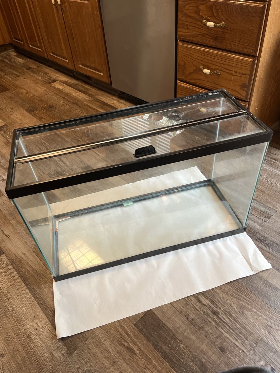 29 Gal High Tank With Glass Top