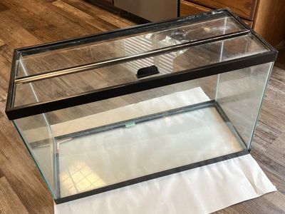 29 Gal High Tank With Glass Top