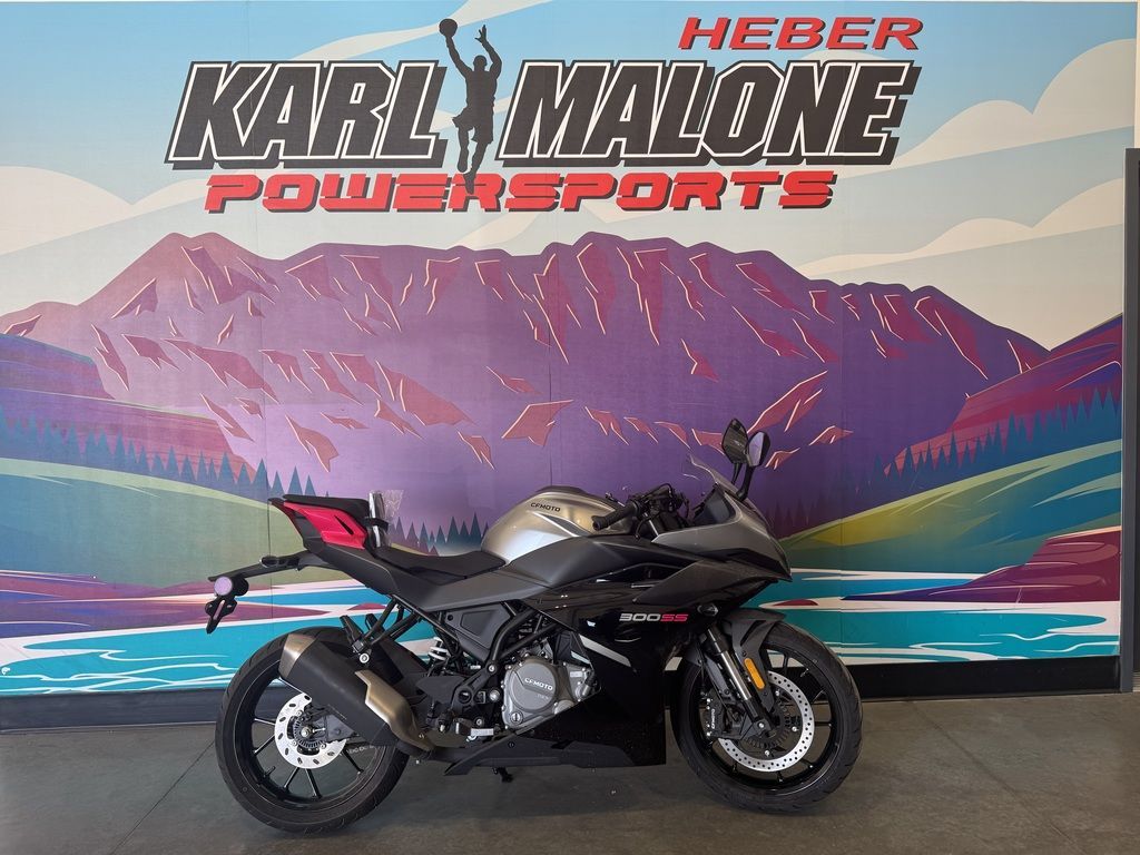 2025 CFMOTO 300SS CF300-5US - C02326-C