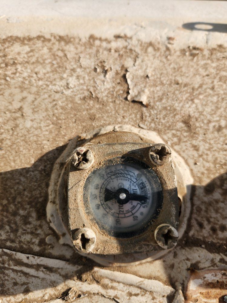 Main image 3