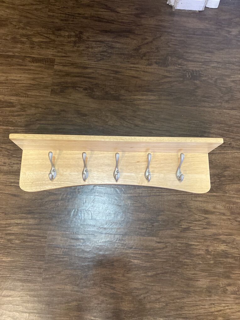 Wood wall-mounted coat rack