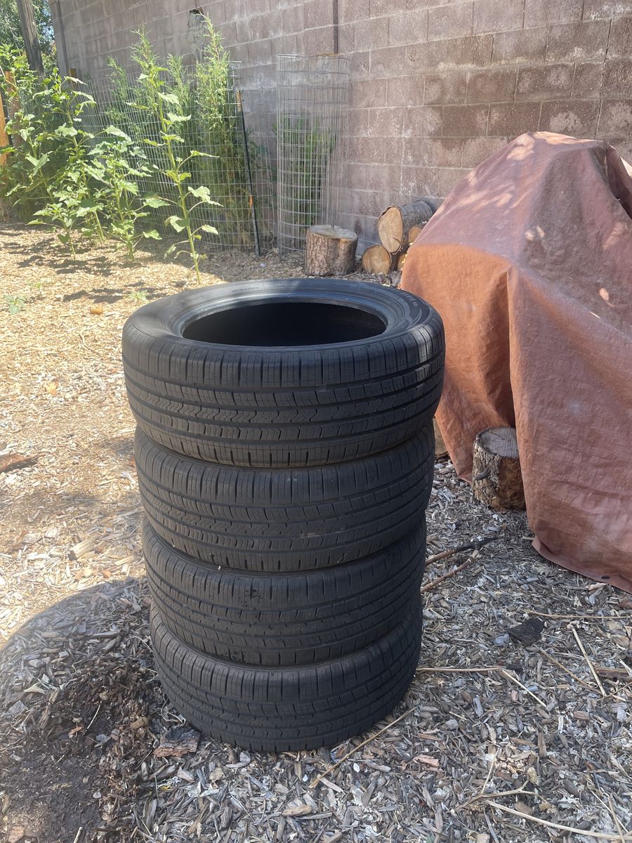 Tires:205/55R16