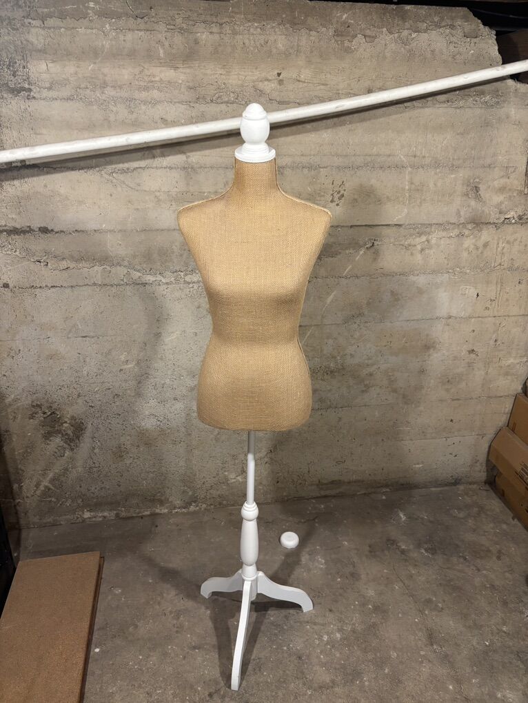 Dress Form Female Manniquin