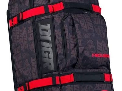 DNGR Ogio 9800 gear bag
