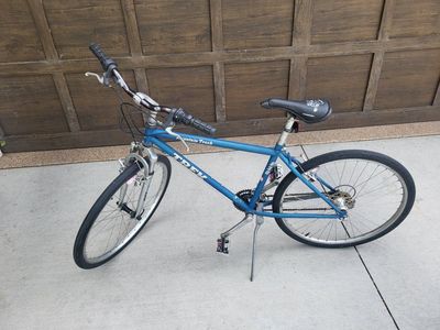 Trek Mountain Track 820 Mountain Bike Blue