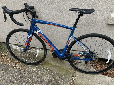 Medium - KHS Flite 600 Carbon Road Bike