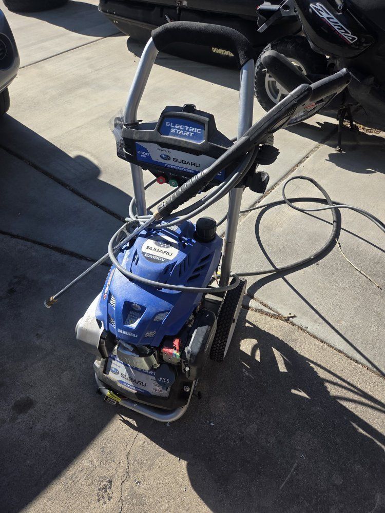 Suburu 3100 PSI Pressure Washer