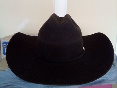 serateli 7 1/8 chocolate color 6x cowboy hat