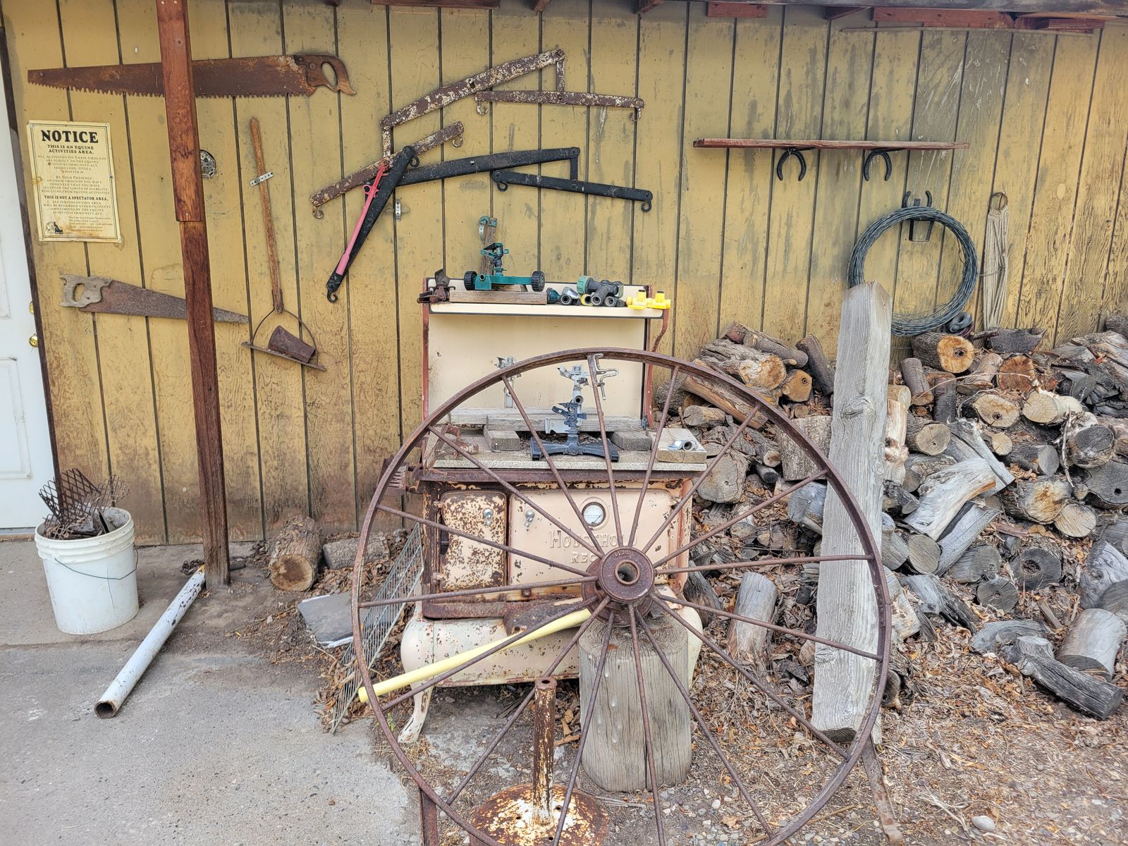 Main image 2