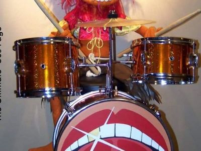 Drummer, looking for musicians or band project.