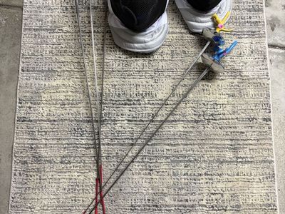 CFA Fencing Epee Swords (5) & Masks (2) - Starter/Practice Set