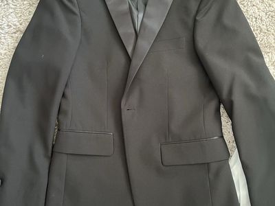 Tuxedo for young male