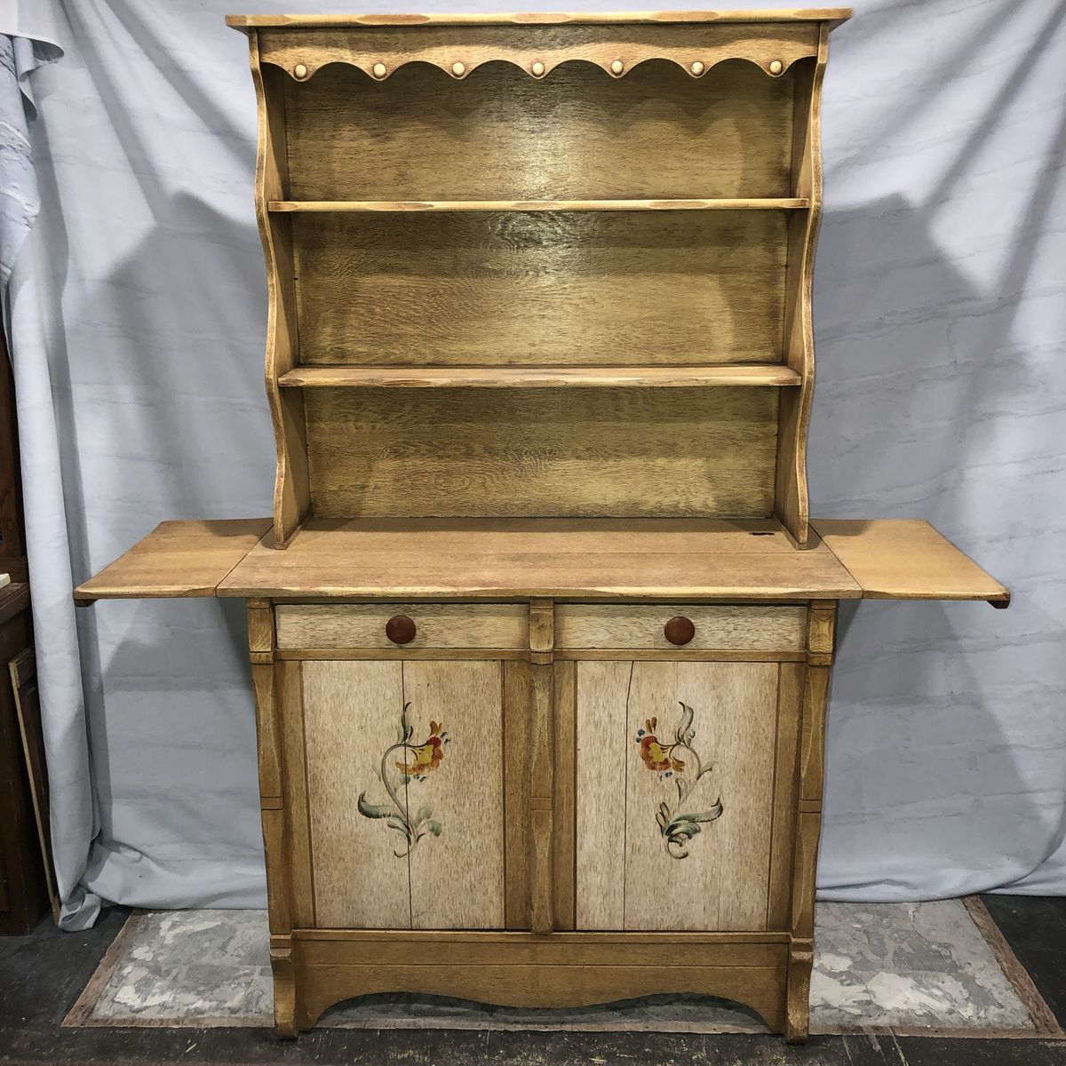 Main image 5