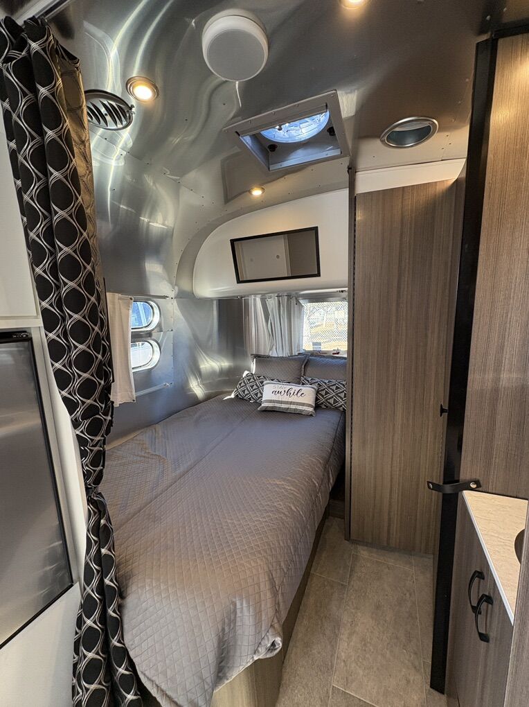 2022 Airstream Caravel 19CB— Stylish, Lightweight, Packed with Premium Features!