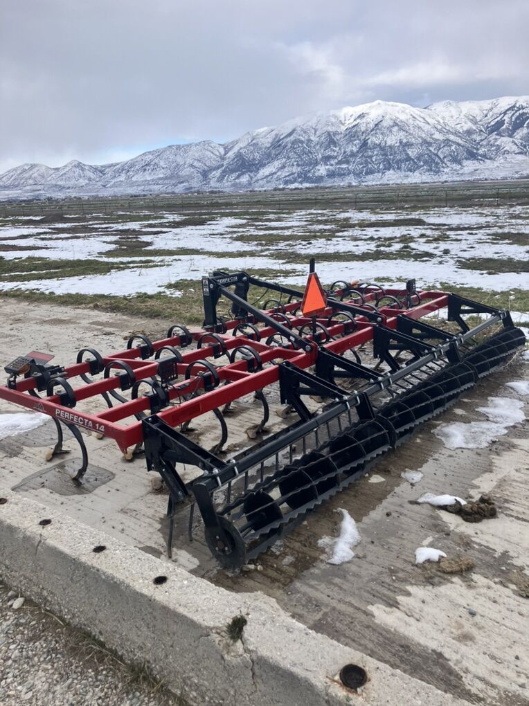 Perfecta 14 Cultivator