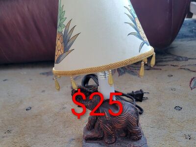 Elephant lamp