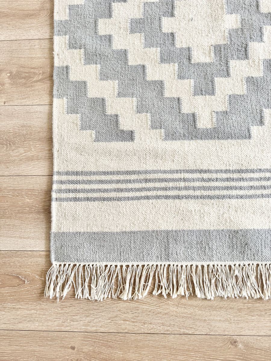 Wool | Area Rug | Fringe | Blue/Grey | Ivory/Cream