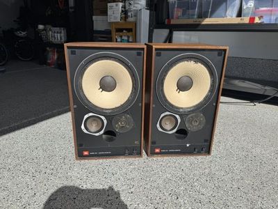 • Rare Vintage JBL 4311 Control Monitors – All Original – Collector's Pair