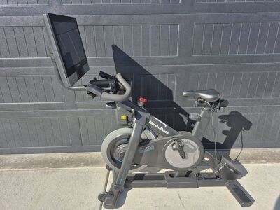 NordicTrack Commercial S22i