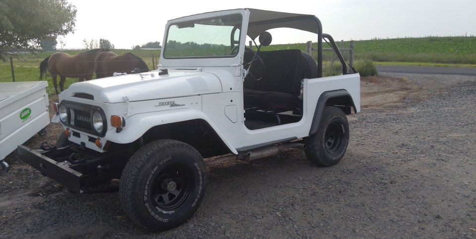350 powered FJ40 Toyota