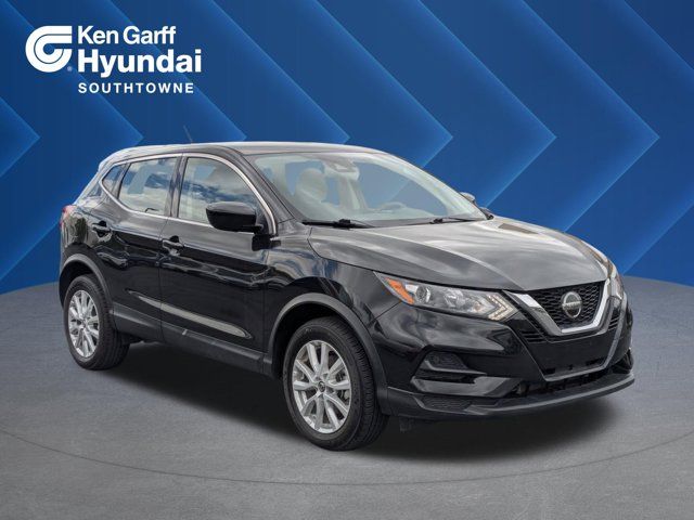 2022 Nissan Rogue Sport S