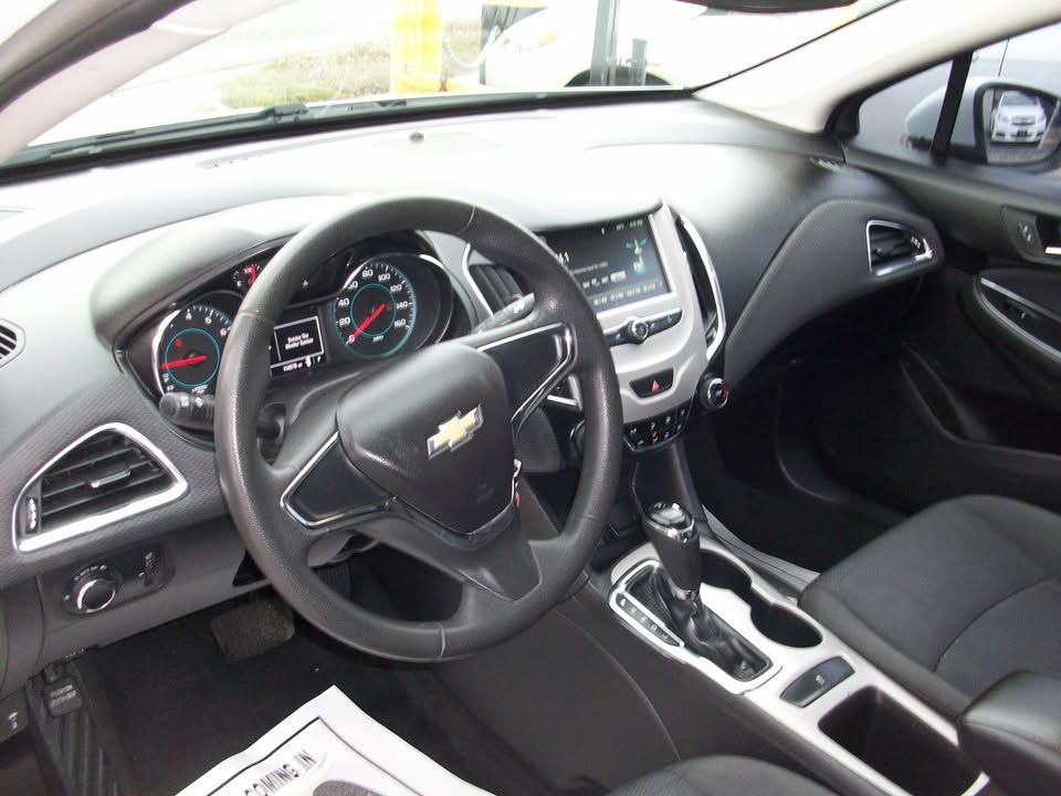 Main image 2