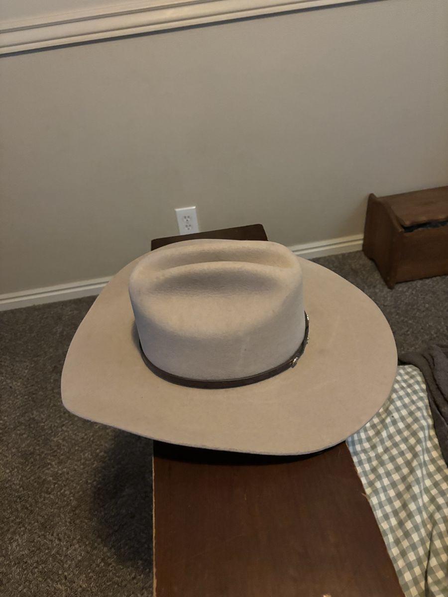 Old Cavender‘s hat