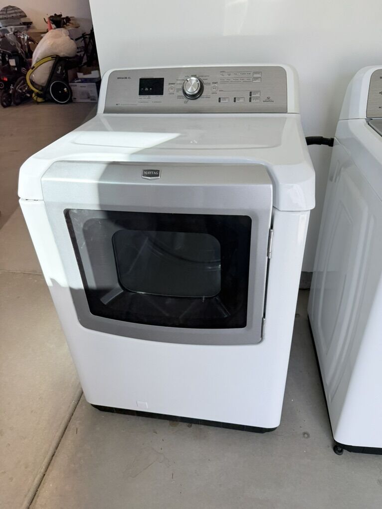 Matching Maytag Washer & Dryer