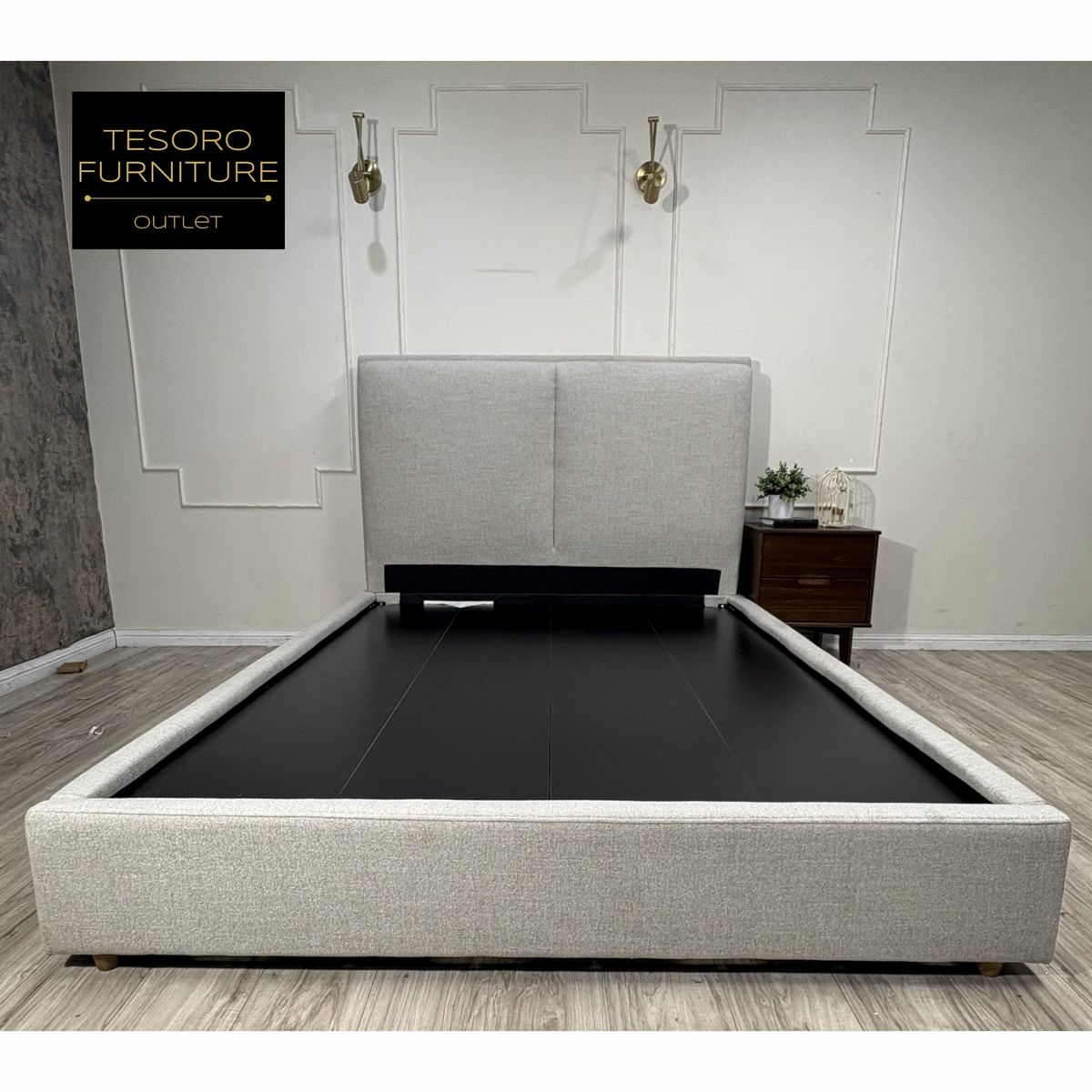 NEW MODERN QUEEN PLATFORM BED WE OFFER DELIVERY
