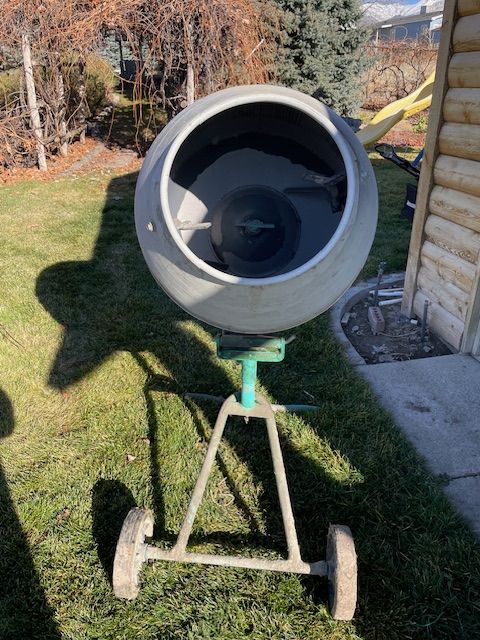 IMER 1/4 Cubic Yard Cement Mixer