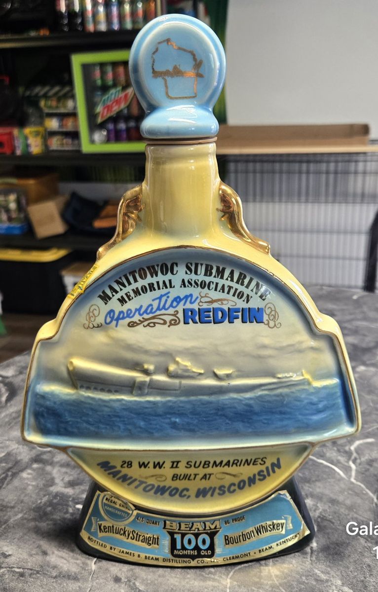Vintage Jim Beam 1970 Manitowoc Submarine Operation Redfin Decanter