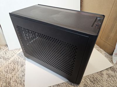 Cooler Master NR200P ITX Case