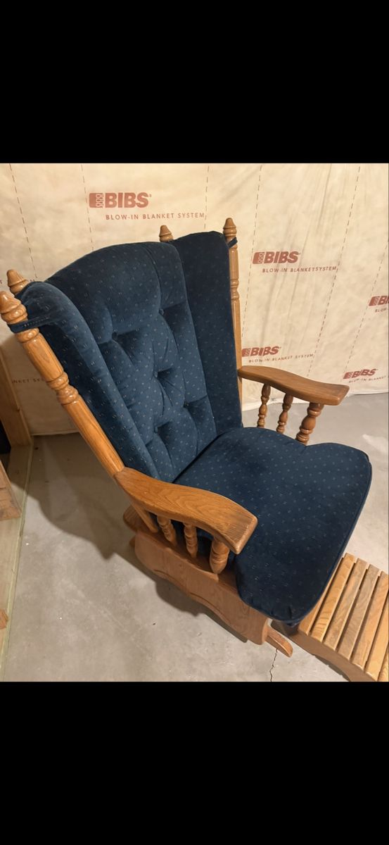 Blue Oak Glider Rocking Chair With Footstool