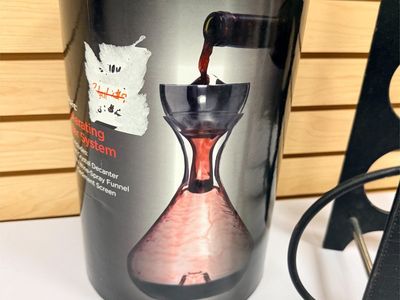 Rabbit Wine aerating/pouring system in original canister