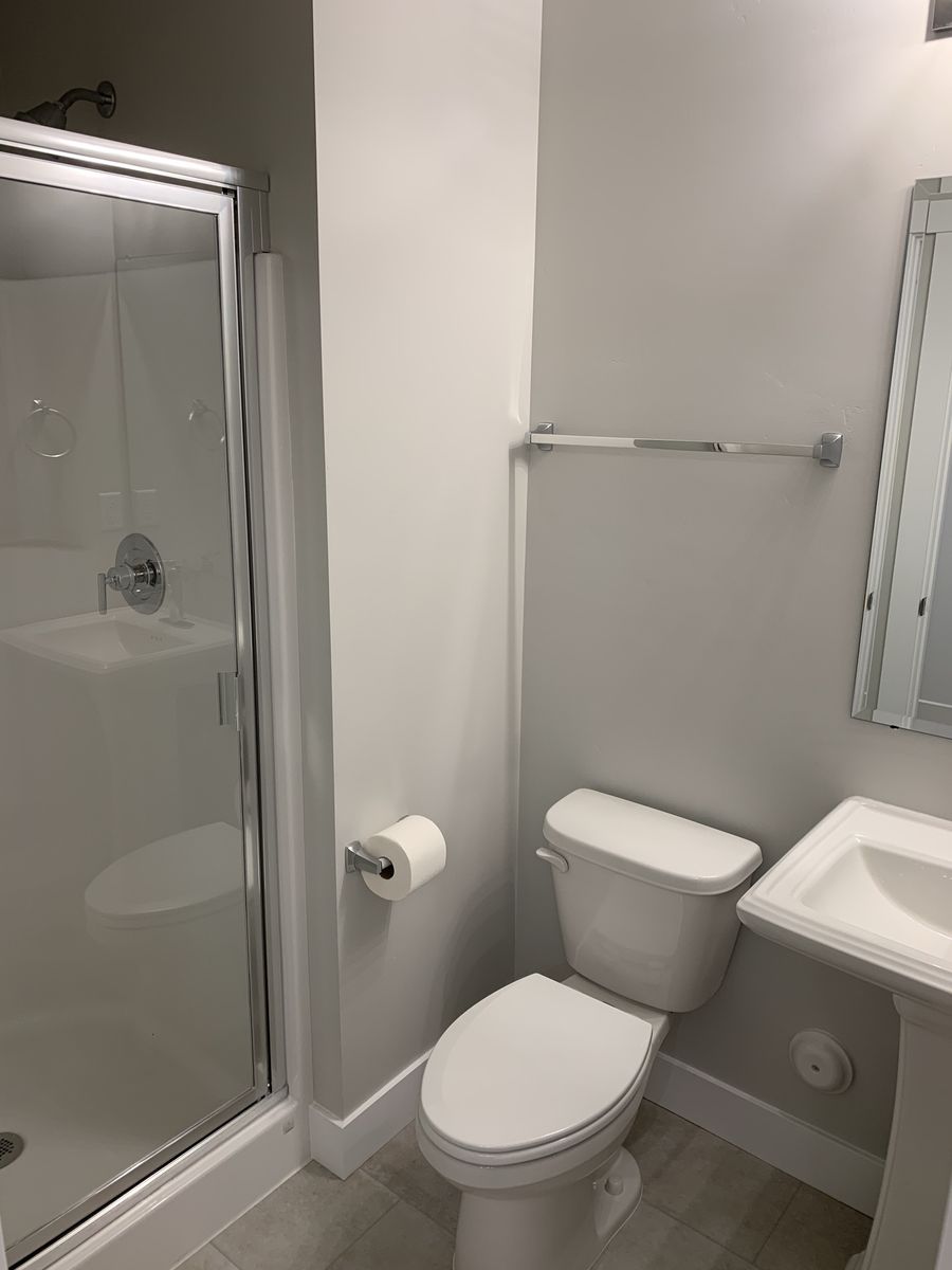 Main image 10