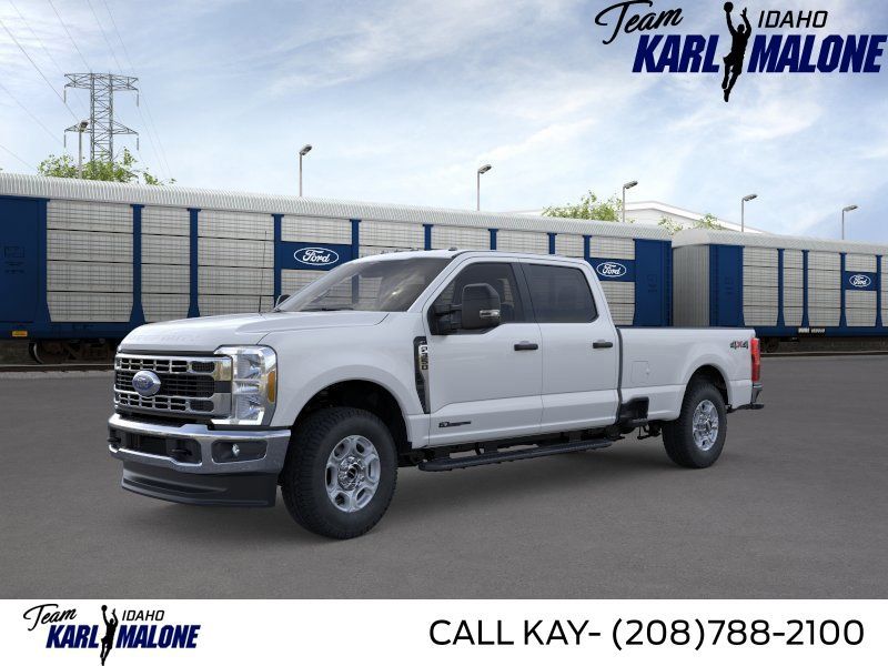 2026 Ford F-350 Super Duty XLT