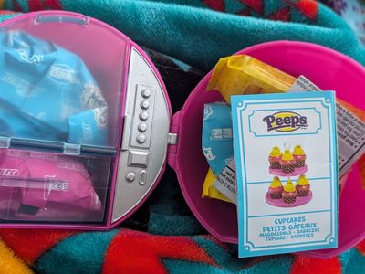 Make it Mini - Peeps Cupcakes