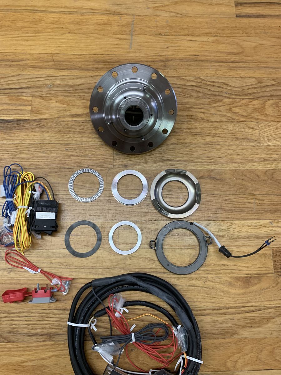 Eaton E-Locker Electronic Locking Front Differential 2010-24 Toyota 4Runner  4-Runner 4 Runner (8.2" 30-Spline) Eaton 14215-1