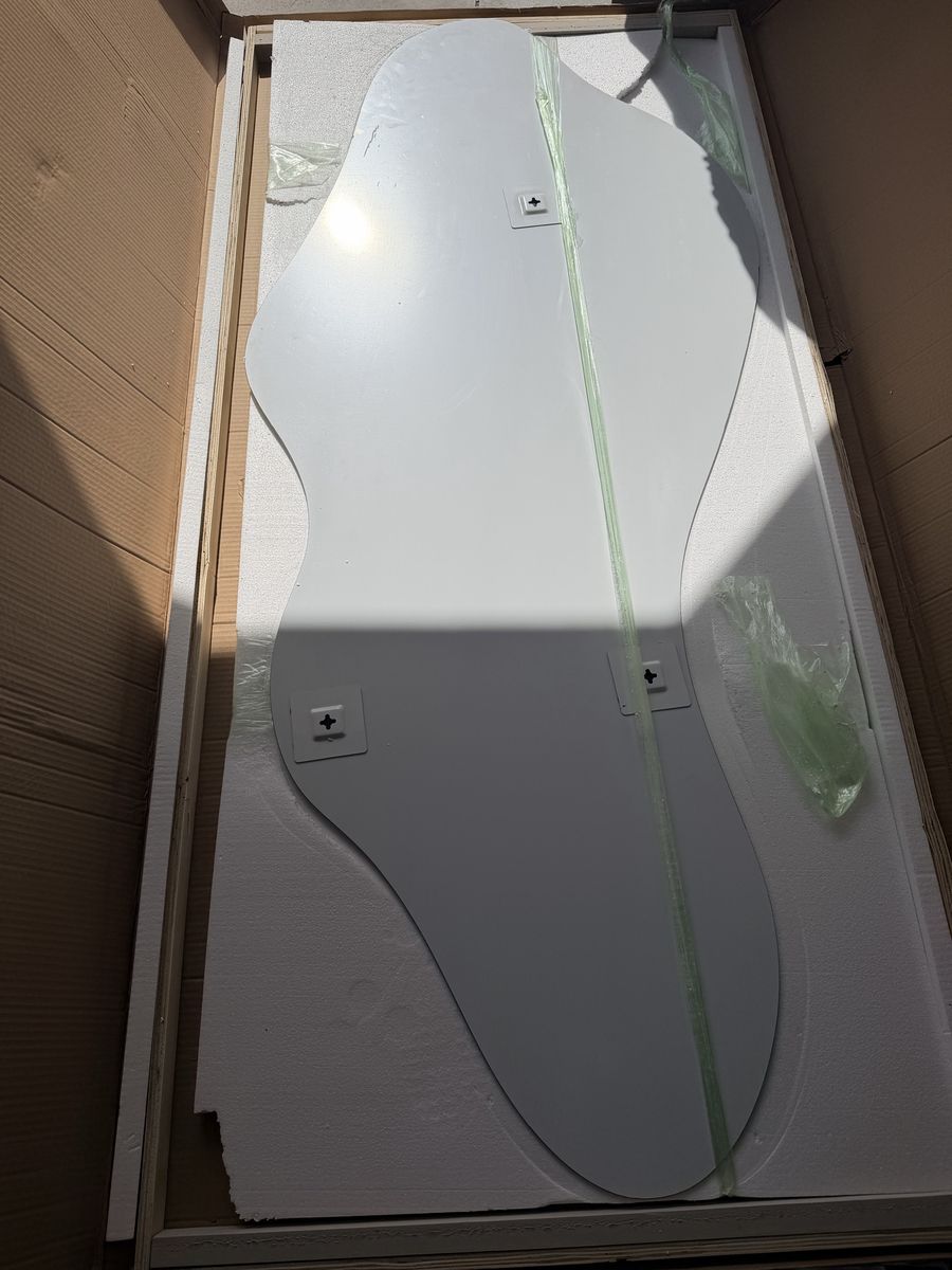 Main image 6
